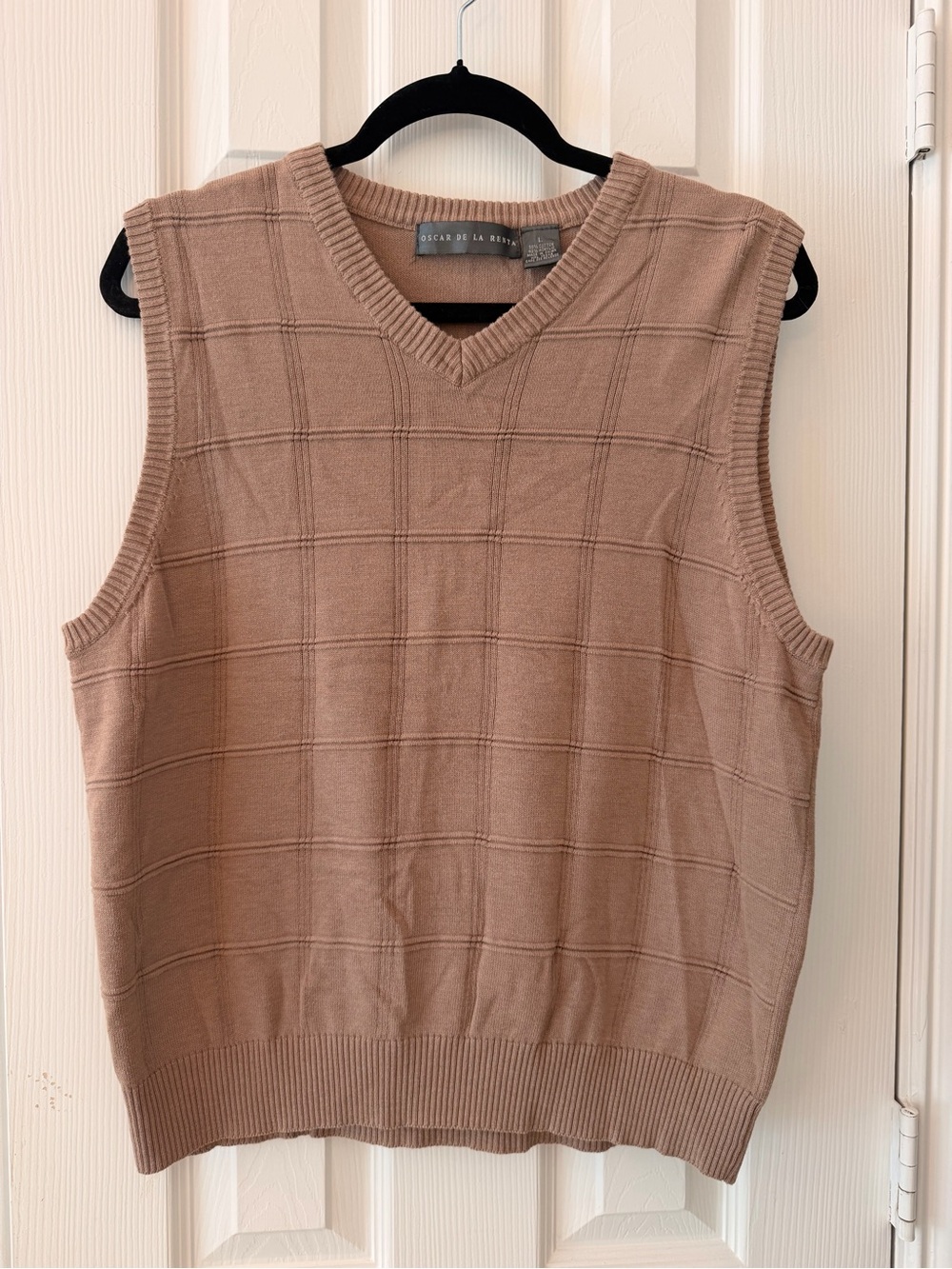 Oscar de la Renta Mens Taupe V-Neck Knit Sweater Vest